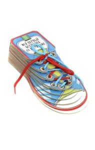 Мой первый ботиночек со шнурками